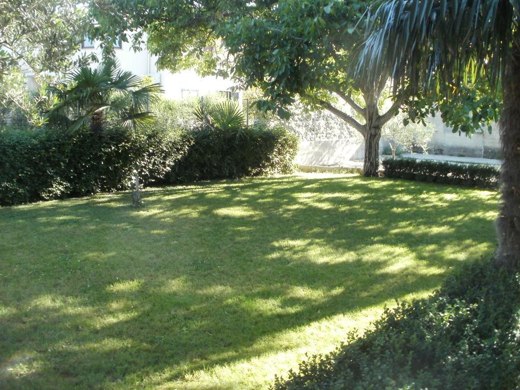 Grgin Apartments Kastela Dış mekan fotoğraf
